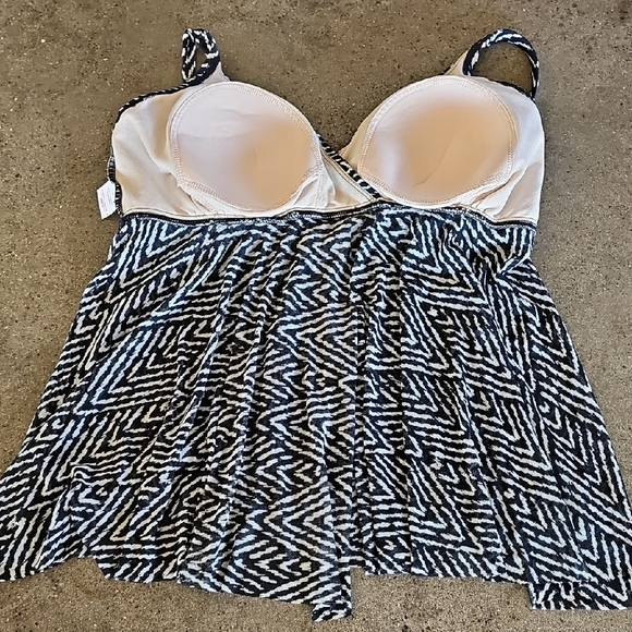 Merona Mesh-body Tankini - Picture 5 of 9